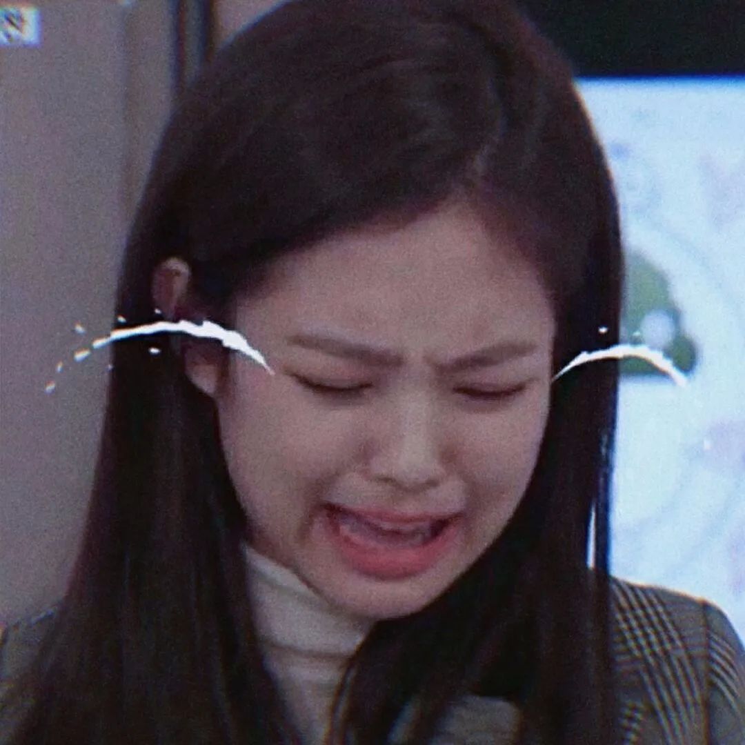Jennie委屈大哭瞬间 头像