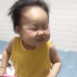 黄背心小孩的神秘坏笑 表情包